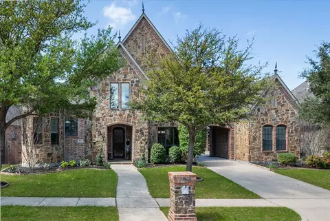 8113 Long Trail Dr, North Richland Hills, TX 76182