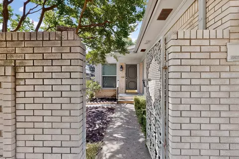 3517 Northwest Pkwy, University Park, TX 75225