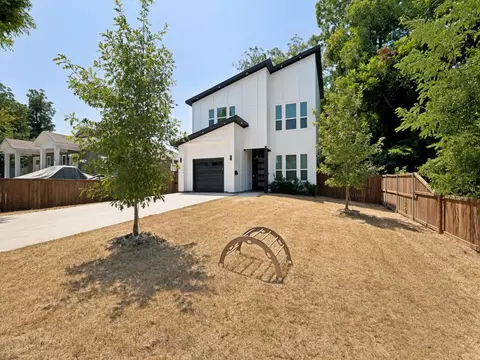 1114 E Woodin Blvd, Dallas, TX 75216