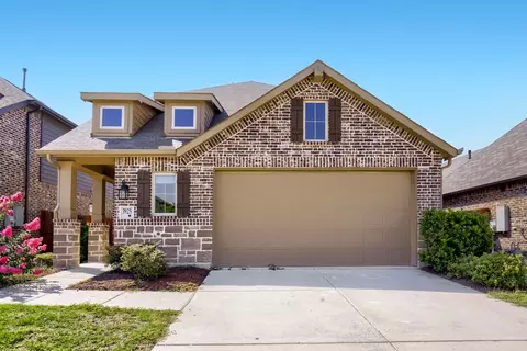 3925 Chesapeake Ln, Heartland, TX 75126