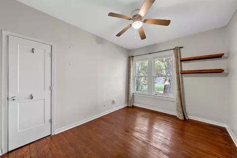 Bedroom - 2200 Lyle Ave, Waco, TX 76708 photo 2 of 2
