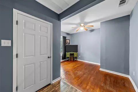 Entry Way - 2200 Lyle Ave, Waco, TX 76708 photo 1 of 1