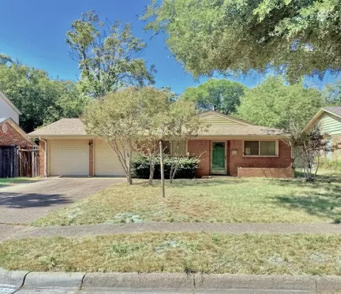 11319 Lanewood Cir, Dallas, TX 75218