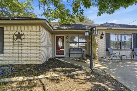 4041 Country Meadows Cir, Granbury, TX 76049