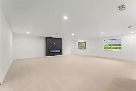 Living - 110 Hackberry St, Lancaster, TX 75146 photo 6 of 6