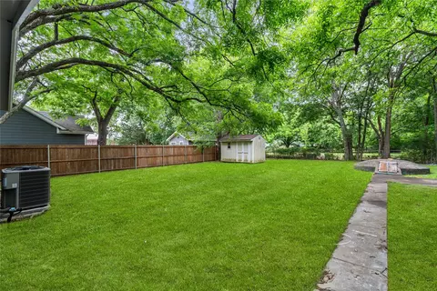 Exterior - 110 Hackberry St, Lancaster, TX 75146 photo 1 of 8