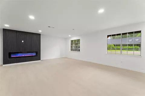 Living - 110 Hackberry St, Lancaster, TX 75146 photo 4 of 6