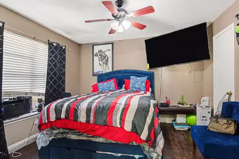 Bedroom - 1024 Old Barn Ln, Mesquite, TX 75149 photo 3 of 5