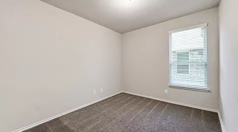 Bedroom - 824 Dove Cv, Argyle, TX 76226 photo 3 of 4