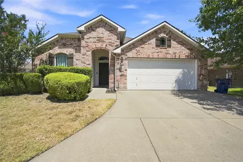 106 Fallen Rock Dr, Waxahachie, TX 75165