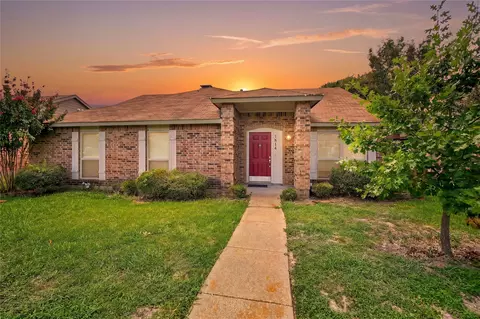 5814 Winell Dr, Garland, TX 75043