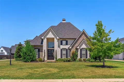 624 Silkwood Dr, Benton, LA 71006