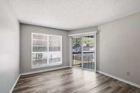18333 Roehampton Dr #416, Dallas, TX 75252