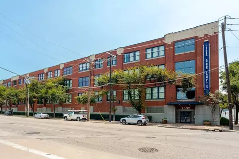 2502 Live Oak St #218, Dallas, TX 75204