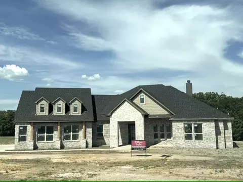 69 Luther Ln, Sherman, TX 75090