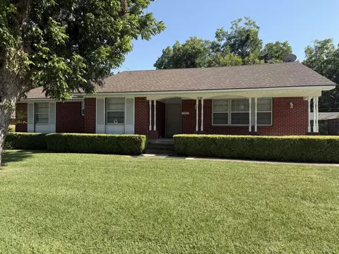 1706 E 15th St, Plano, TX 75074