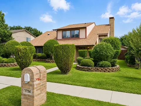 1734 Hartford Dr, Carrollton, TX 75007