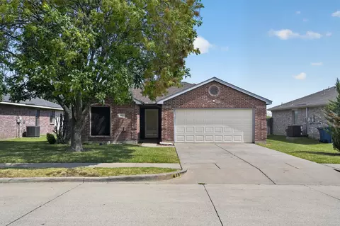 419 Murphy Rd, Burleson, TX 76028