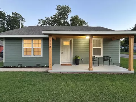 118 Kyle St, Sulphur Springs, TX 75482