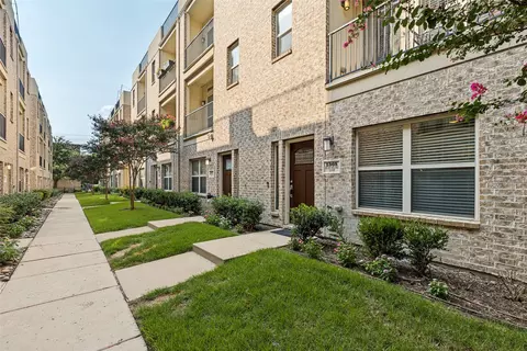1305 Palm Springs Ln, Dallas, TX 75204