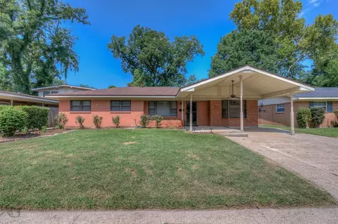 4008 Lark St, Bossier City, LA 71112