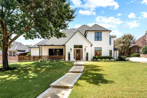 702 Shadow Glen Dr, Southlake, TX 76092