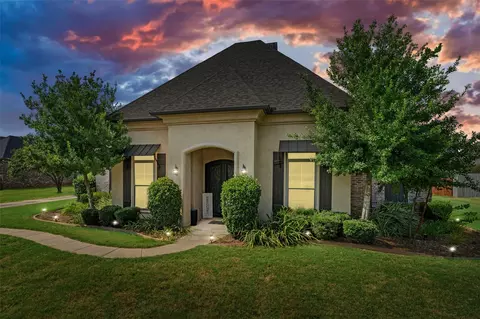 107 Colonel Burt Dr, Benton, LA 71006