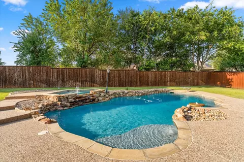 2508 Russwood Dr, Flower Mound, TX 75028