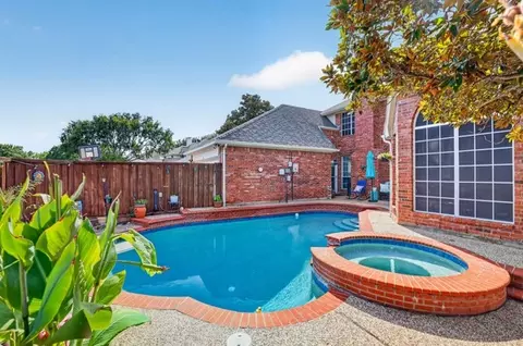 6716 Magnum Dr, Plano, TX 75024