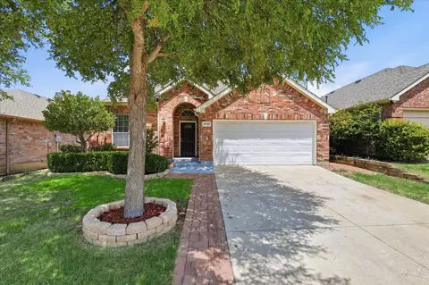 2725 Waterdance Dr, Little Elm, TX 75068