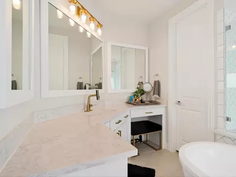 Bath - 3040 Sunfish St, Prosper, TX 75078 photo 2 of 7