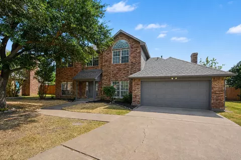 3711 Penny Ln, Carrollton, TX 75007