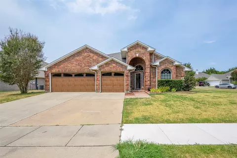 5804 Silver Sage Ln, Grand Prairie, TX 75052