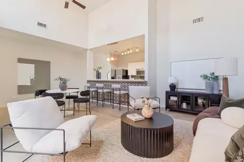 1725 N Fitzhugh Ave, Dallas, TX 75204