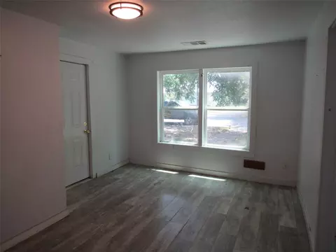 Living - 2705 Summer Ave, Waco, TX 76708 photo 2 of 4