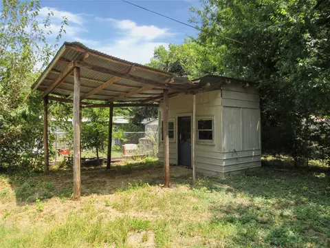 Exterior - 2705 Summer Ave, Waco, TX 76708 photo 3 of 3