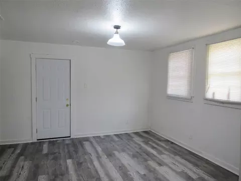 Living - 2705 Summer Ave, Waco, TX 76708 photo 2 of 3