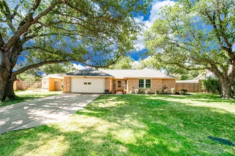 1109 Stapleton Ln, Flower Mound, TX 75028