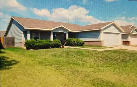 9920 Thomas Jefferson Dr, Mckinney, TX 75072
