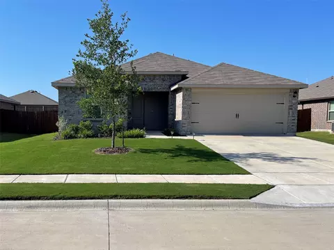 908 Old Bluff Rd, Royse City, TX 75189