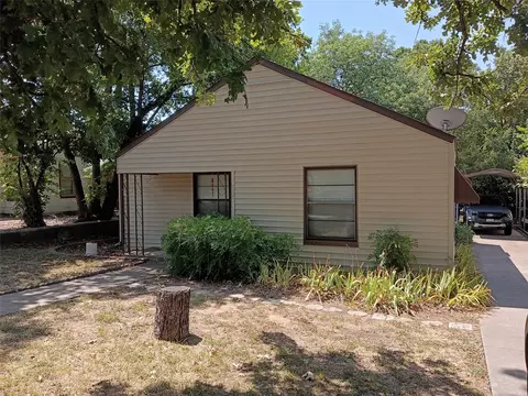 3132 Purington Ave, Fort Worth, TX 76103