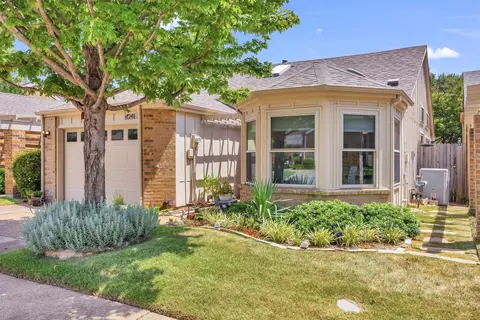 4246 Rosser Sq, Dallas, TX 75244