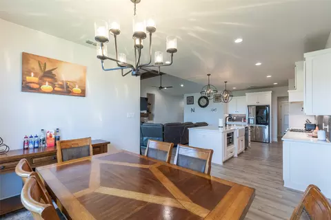 Dining - 5014 Cranbrook Dr, Abilene, TX 79606 photo 2 of 2