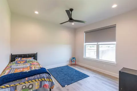 Bedroom - 5014 Cranbrook Dr, Abilene, TX 79606 photo 6 of 9