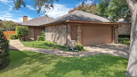 4021 Winter Park Ln, Addison, TX 75001