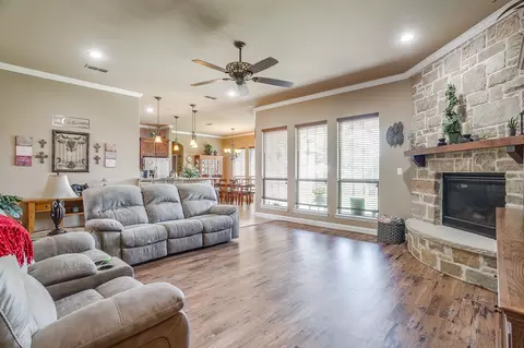 Living - 8401 Fullerton Dr, Cleburne, TX 76033 photo 2 of 2