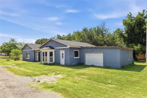 505 Willis St, Santa Anna, TX 76878