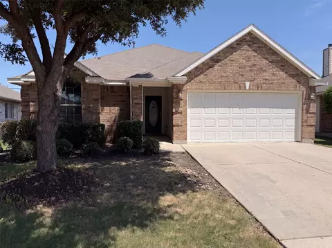 632 Stirrup Bar Dr, Fort Worth, TX 76179