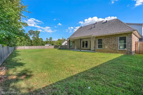 Exterior - 163 Sitka Loop, Haughton, LA 71037 photo 4 of 6
