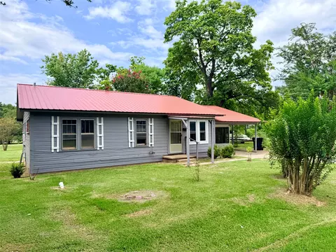Exterior - 316 Moore St, Springhill, LA 71075 photo 5 of 5